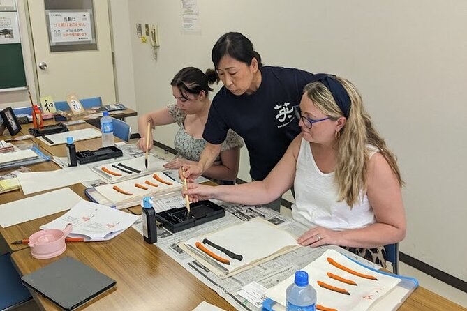 Calligraphy Experience at Ginza and Tsukiji Area