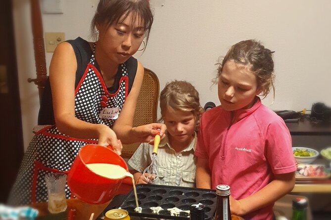 Homestyle Japanese cooking class in Tokyo with a local chef